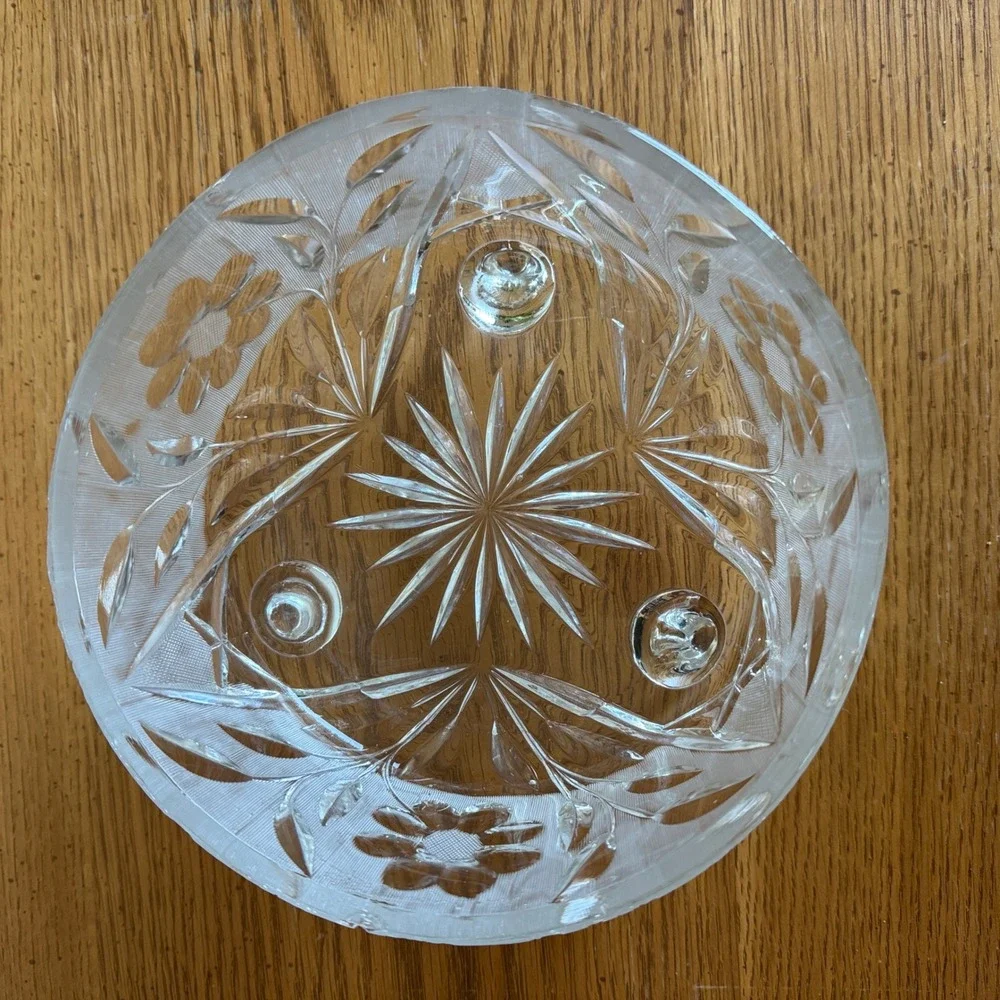 Vintage Crystal Glass Footed Candy Dish Bowl‎ Etched Floral Leaves Design